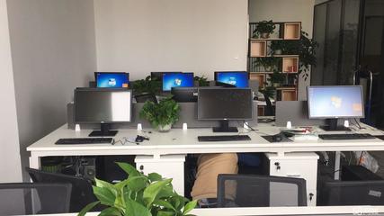 高效办公新选择 笔记本电脑、台式机与办公设备租赁服务全解析